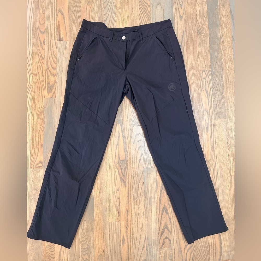 Mammut Women's Black Straight Leg Outdoors Hiking Pants